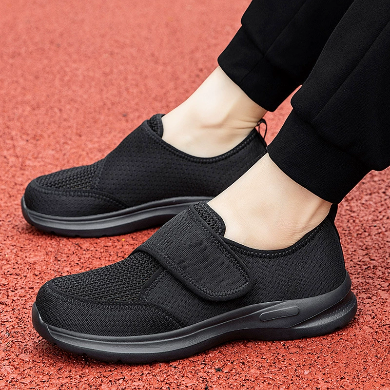 Casual Round Toe Striped Walking Shoes